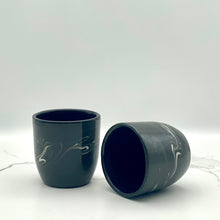 Lade das Bild in den Galerie-Viewer, -Botte Espresso Cup Noir White Swirl