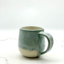 Lade das Bild in den Galerie-Viewer, -Botte Mug LRG