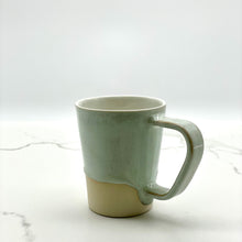 Lade das Bild in den Galerie-Viewer, Kona Mug