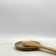 Lade das Bild in den Galerie-Viewer, -Spoon Rest