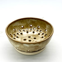 Load image into Gallery viewer, Berry Bowl/Colander with Plate