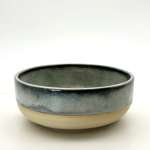 Lade das Bild in den Galerie-Viewer, Breakfast/Salad/Soup Bowl with Foot