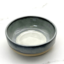 Lade das Bild in den Galerie-Viewer, Breakfast/Salad/Soup Bowl with Foot