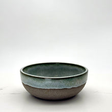 Lade das Bild in den Galerie-Viewer, -Breakfast/Salad/Soup Bowl