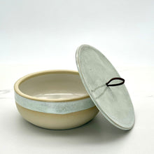 Lade das Bild in den Galerie-Viewer, Jewelry Box