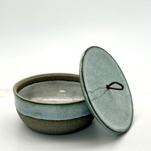 Lade das Bild in den Galerie-Viewer, Jewelry Box