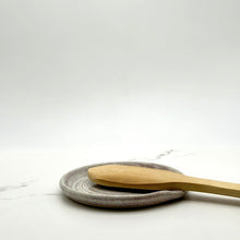 Lade das Bild in den Galerie-Viewer, Spoon Rest