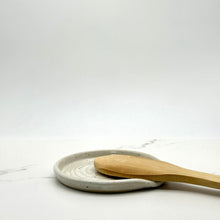 Lade das Bild in den Galerie-Viewer, Spoon Rest