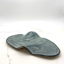 Lade das Bild in den Galerie-Viewer, Small Wave Serving Board/Breakfast Plate