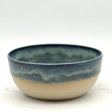 Lade das Bild in den Galerie-Viewer, Breakfast/Salad/Soup Bowl