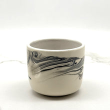 Lade das Bild in den Galerie-Viewer, Bell Cup Stormy Swirl (C)