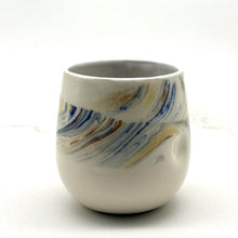 Lade das Bild in den Galerie-Viewer, Botte Cup Beach Swirl (C)