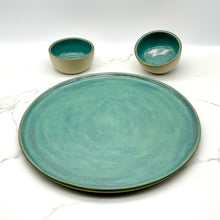 Lade das Bild in den Galerie-Viewer, Platter with 2 Dip Bowls