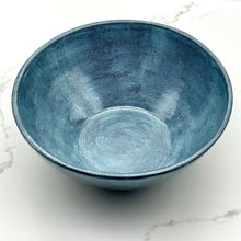 Lade das Bild in den Galerie-Viewer, -Serving/Fruit Bowl