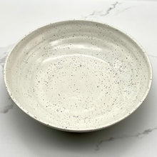 Lade das Bild in den Galerie-Viewer, -Serving/Fruit Bowl