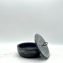 Lade das Bild in den Galerie-Viewer, -Jewelry Box