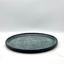 Lade das Bild in den Galerie-Viewer, Niko Ceramic Studio Platter #7