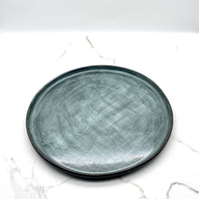 Lade das Bild in den Galerie-Viewer, Niko Ceramic Studio