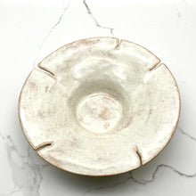 Lade das Bild in den Galerie-Viewer, Niko Ceramic Studio