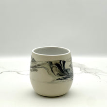 Load image into Gallery viewer, Botte Cup SML Black Swirl
