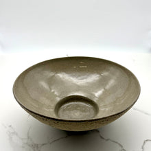 Lade das Bild in den Galerie-Viewer, -Crater Textured Bowl
