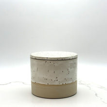 Lade das Bild in den Galerie-Viewer, French Butter Bell
