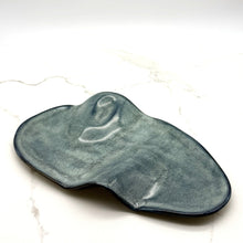 Lade das Bild in den Galerie-Viewer, Small Wave Serving Board/Breakfast Plate
