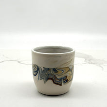 Lade das Bild in den Galerie-Viewer, Botte Espresso Cup Beach Swirl (C)
