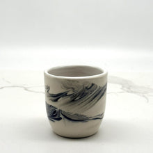 Lade das Bild in den Galerie-Viewer, Botte Espresso Cup Stormy Swirl (B)
