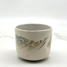 Lade das Bild in den Galerie-Viewer, Bell Cup Beach Swirl (A)
