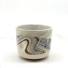 Lade das Bild in den Galerie-Viewer, Bell Cup Beach Swirl (D)
