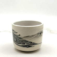 Lade das Bild in den Galerie-Viewer, Bell Cup Stormy Swirl (A)

