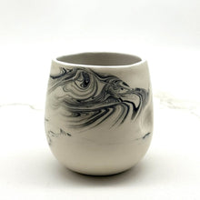 Lade das Bild in den Galerie-Viewer, Botte Cup Stormy Swirl (B)
