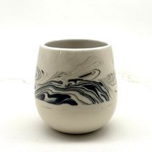 Lade das Bild in den Galerie-Viewer, Botte Cup Stormy Swirl (D)

