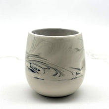 Lade das Bild in den Galerie-Viewer, Botte Cup Stormy Swirl (D)
