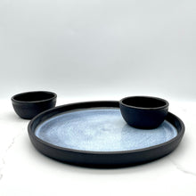 Lade das Bild in den Galerie-Viewer, Niko Ceramic Studio Platter with 2 Dip Bowls #5
