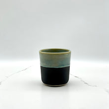 Lade das Bild in den Galerie-Viewer, Linea Large Noir Cup Coffee &amp; Tea Cups  Niko  Ceramic Studio.
